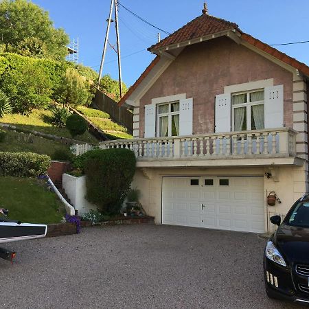 Villa Les Carlins Houlgate Eksteriør billede